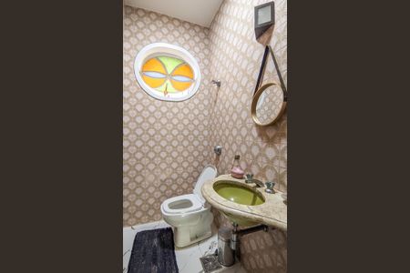 Casa à venda com 500m², 5 quartos e 4 vagasBanheiro 2