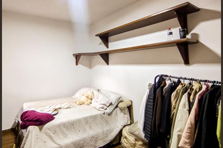 Casa à venda com 500m², 5 quartos e 4 vagasQuarto