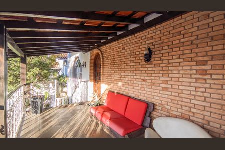 Casa à venda com 500m², 5 quartos e 4 vagasVaranda da Casa