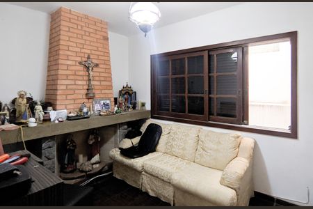 Casa à venda com 500m², 5 quartos e 4 vagasQuarto 2