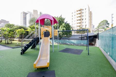 Apartamento à venda com 90m², 3 quartos e 2 vagasPlayground