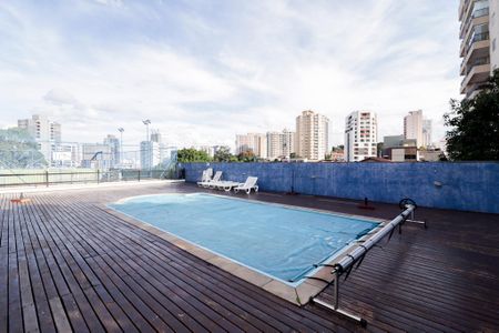 Apartamento à venda com 90m², 3 quartos e 2 vagasPiscina