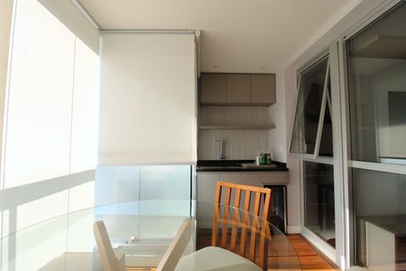 Studio para alugar com 38m², 1 quarto e 1 vagaVaranda