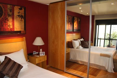 Apartamento à venda com 208m², 3 quartos e 3 vagasQuarto 2