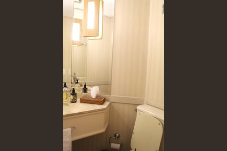 Apartamento à venda com 208m², 3 quartos e 3 vagasBanheiro 3