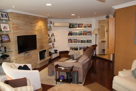 Apartamento à venda com 208m², 3 quartos e 3 vagasSala