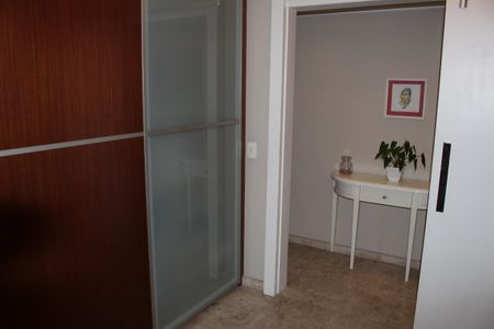 Apartamento à venda com 208m², 3 quartos e 3 vagasCorredor