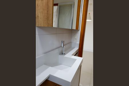Apartamento para alugar com 50m², 2 quartos e 1 vaga Apartamento para alugar com 50m², 2 quartos e 1 vagaBanheiro