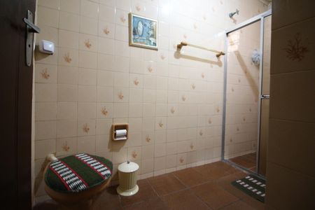 Casa para alugar com 440m², 5 quartos e 2 vagasBanheiro 2