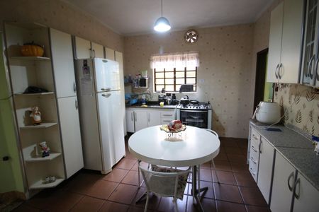 Casa para alugar com 440m², 5 quartos e 2 vagasCozinha 2
