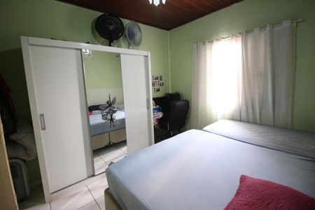 Casa para alugar com 440m², 5 quartos e 2 vagasQuarto 1