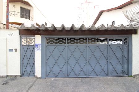 Casa para alugar com 440m², 5 quartos e 2 vagasFachada