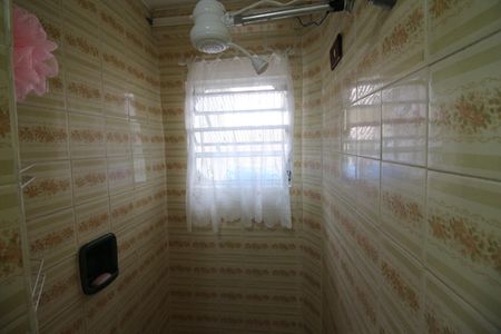 Casa para alugar com 440m², 5 quartos e 2 vagasBanheiro 1