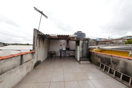 Casa à venda com 250m², 6 quartos e 2 vagas Casa à venda com 250m², 6 quartos e 2 vagasÁrea externa - CASA CIMA