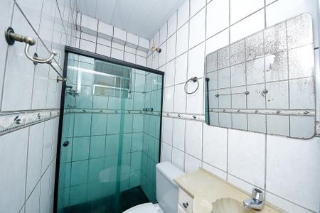 Casa à venda com 250m², 6 quartos e 2 vagas Casa à venda com 250m², 6 quartos e 2 vagasBanheiro Suíte - CASA TERREA