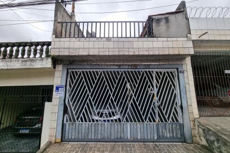 Casa à venda com 250m², 6 quartos e 2 vagas Casa à venda com 250m², 6 quartos e 2 vagasFachada e placa