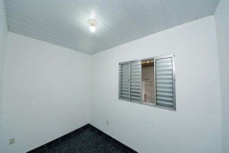 Casa à venda com 250m², 6 quartos e 2 vagas Casa à venda com 250m², 6 quartos e 2 vagasQuarto 2 - CASA TERREA