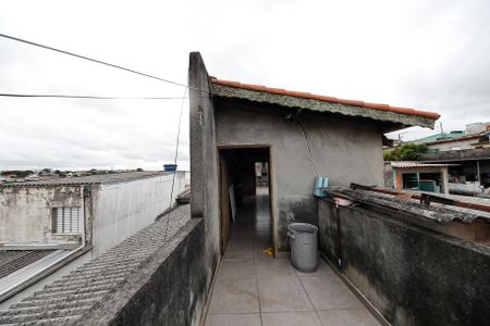 Casa à venda com 250m², 6 quartos e 2 vagas Casa à venda com 250m², 6 quartos e 2 vagasÁrea externa - CASA CIMA