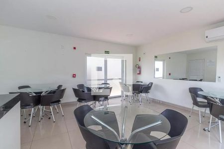 Apartamento para alugar com 53m², 2 quartos e 1 vaga Apartamento para alugar com 53m², 2 quartos e 1 vagaÁrea comum - Salão de festas