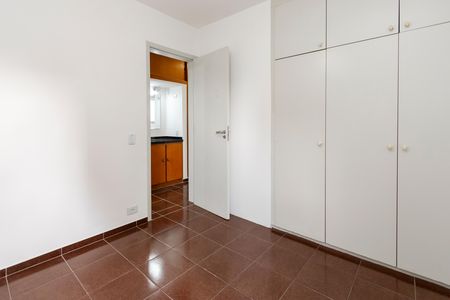 Apartamento para alugar com 76m², 2 quartos e 1 vagaQuarto 1