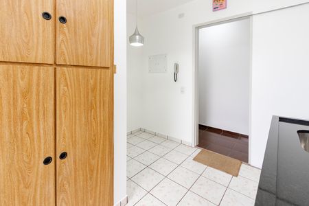 Apartamento para alugar com 76m², 2 quartos e 1 vagaCozinha