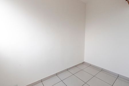 Apartamento para alugar com 76m², 2 quartos e 1 vagaQuarto de Serviço