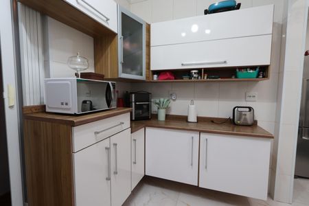 Casa à venda com 110m², 2 quartos e 2 vagasCozinha