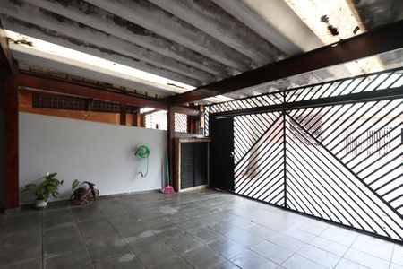 Casa à venda com 110m², 2 quartos e 2 vagasGaragem