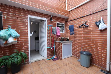 Casa à venda com 110m², 2 quartos e 2 vagasLavanderia