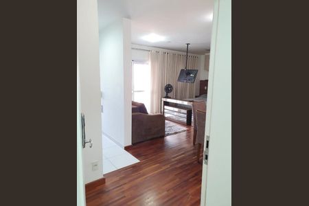 Apartamento à venda com 45m², 1 quarto e 1 vagaFoto 02