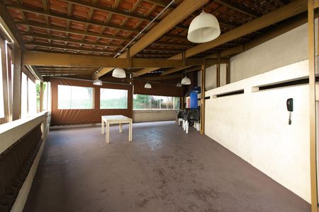 Apartamento à venda com 50m², 2 quartos e 1 vaga Apartamento à venda com 50m², 2 quartos e 1 vagaÁrea comum - Churrasqueira