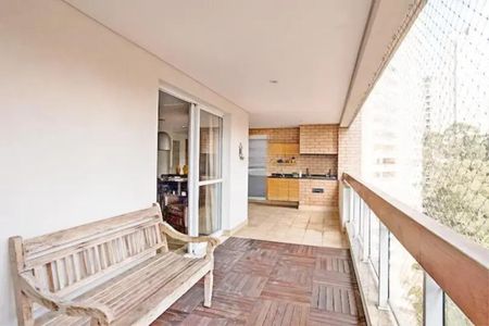 Apartamento à venda com 165m², 3 quartos e 3 vagasFoto 01