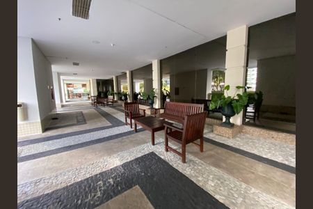 Apartamento à venda com 80m², 2 quartos e 2 vagasHall de Entrada