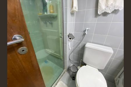 Apartamento à venda com 80m², 2 quartos e 2 vagasBanheiro Suite