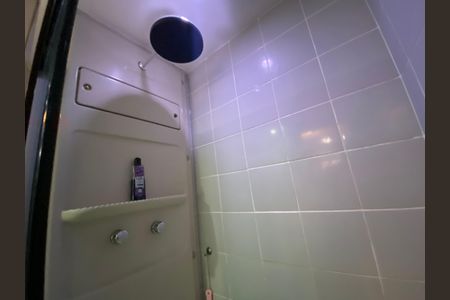 Apartamento à venda com 80m², 2 quartos e 2 vagasBanheiro Social