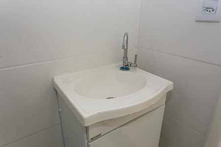 Apartamento para alugar com 38m², 2 quartos e sem vaga Apartamento para alugar com 38m², 2 quartos e sem vagaBanheiro