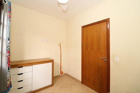 Casa para alugar com 180m², 2 quartos e 2 vagas Casa para alugar com 180m², 2 quartos e 2 vagasQuarto 2