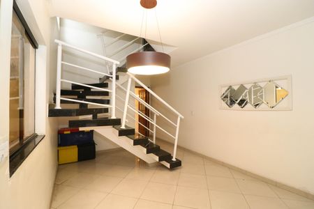 Sala de casa para alugar com 2 quartos, 180m² em Vila Ristori, Guarulhos