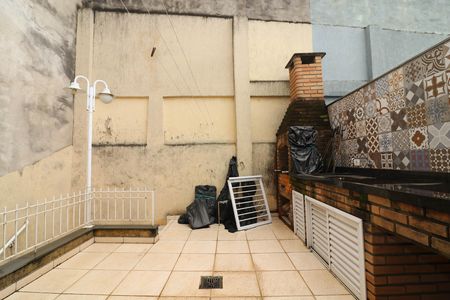 Casa para alugar com 180m², 2 quartos e 2 vagas Casa para alugar com 180m², 2 quartos e 2 vagasVista do Quarto 3
