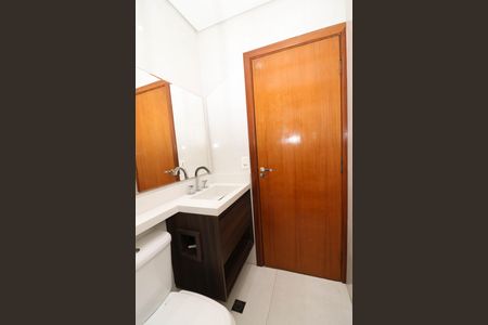 Casa para alugar com 180m², 2 quartos e 2 vagas Casa para alugar com 180m², 2 quartos e 2 vagasBanheiro da Suíte