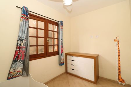 Casa para alugar com 180m², 2 quartos e 2 vagas Casa para alugar com 180m², 2 quartos e 2 vagasQuarto 2