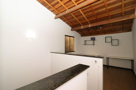 Casa para alugar com 180m², 2 quartos e 2 vagas Casa para alugar com 180m², 2 quartos e 2 vagasSótão - Quarto