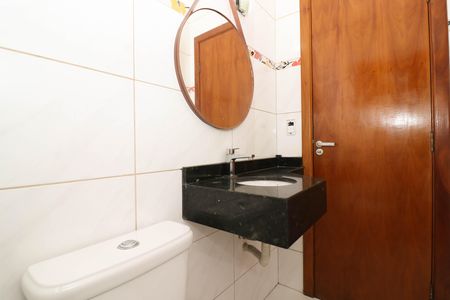 Casa para alugar com 180m², 2 quartos e 2 vagas Casa para alugar com 180m², 2 quartos e 2 vagasBanheiro 3