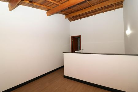 Casa para alugar com 180m², 2 quartos e 2 vagas Casa para alugar com 180m², 2 quartos e 2 vagasSótão - Quarto