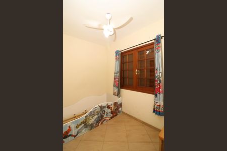 Casa para alugar com 180m², 2 quartos e 2 vagas Casa para alugar com 180m², 2 quartos e 2 vagasQuarto 2