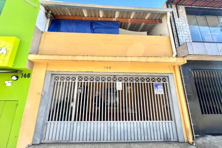 Casa para alugar com 164m², 5 quartos e 2 vagasFachada