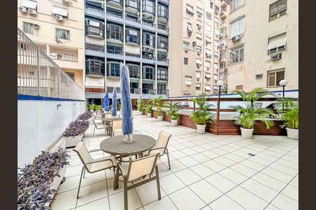 Apartamento à venda com 80m², 2 quartos e 1 vaga Apartamento à venda com 80m², 2 quartos e 1 vagaÁrea comum
