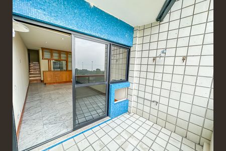 Apartamento à venda com 80m², 2 quartos e 1 vaga Apartamento à venda com 80m², 2 quartos e 1 vagaVaranda - Quarto 2