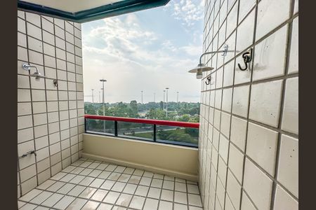 Apartamento à venda com 80m², 2 quartos e 1 vaga Apartamento à venda com 80m², 2 quartos e 1 vagaVaranda - Quarto 2