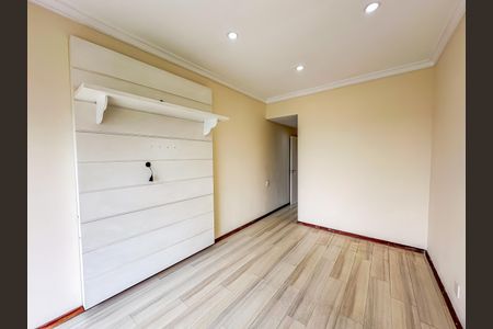 Apartamento à venda com 80m², 2 quartos e 1 vaga Apartamento à venda com 80m², 2 quartos e 1 vagaSala